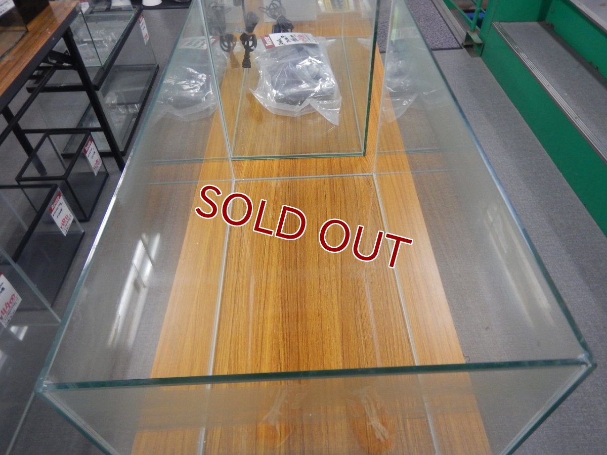 画像2: 【リユース品】【水槽】W60D30H36cmガラス水槽 管理記号　あ店頭受け渡し限定 (2)