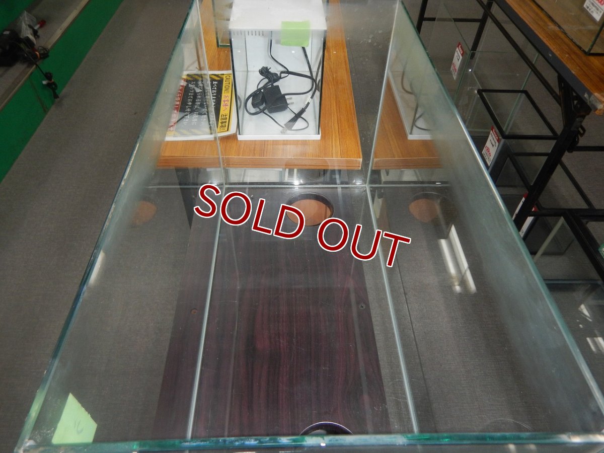 画像2: 【リユース品】【水槽】W60D30H36cmガラス水槽 管理記号 う店頭受け渡し限定 (2)