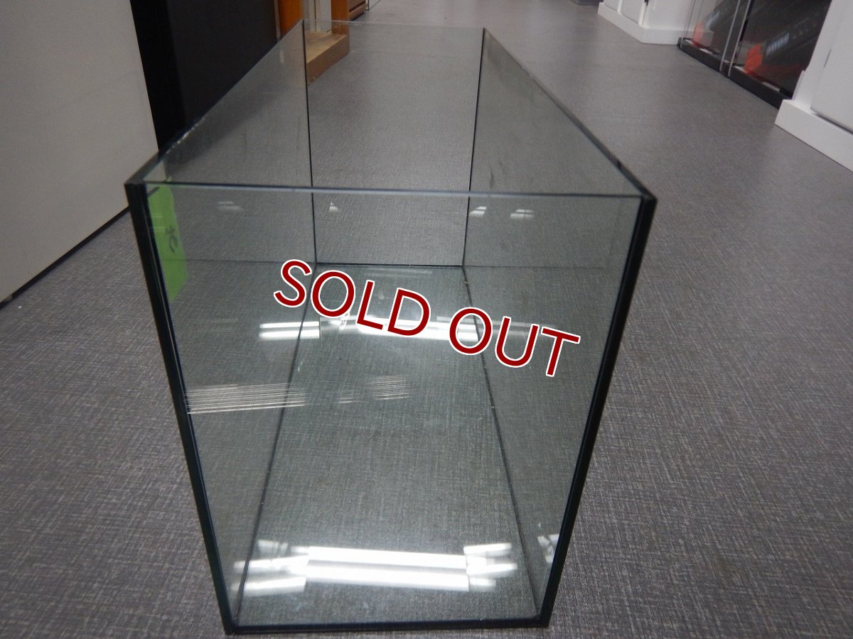 画像2: 【リユース品】【水槽】W52D21H30cmガラス水槽 管理記号 お店頭受け渡し限定 (2)