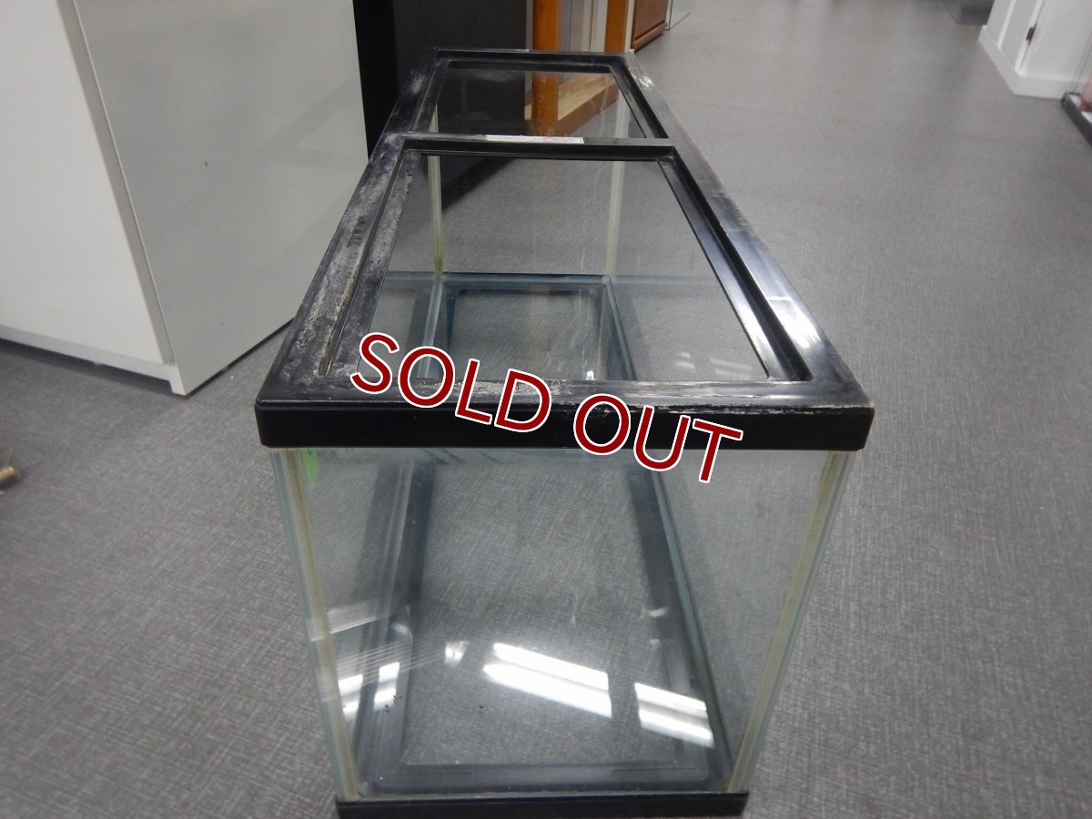 画像2: 【リユース品】【水槽】W90D30H36cmガラス水槽 管理記号 ち店頭受け渡し限定 (2)