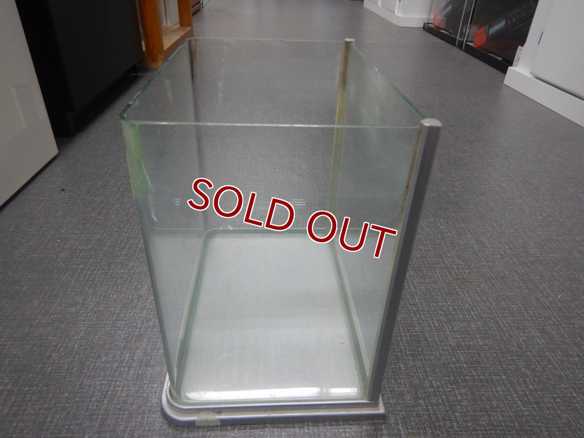 画像2: 【リユース品】【水槽】W30D20H30cmガラス水槽RType 管理記号 み店頭受け渡し限定 (2)