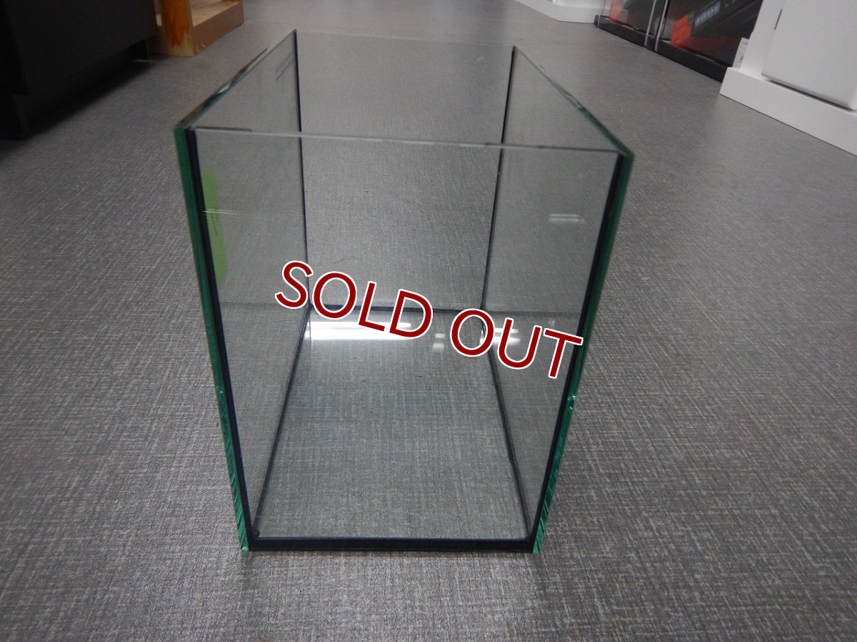 画像2: 【リユース品】【水槽】W25D16H22cmガラス水槽 管理記号 り店頭受け渡し限定 (2)