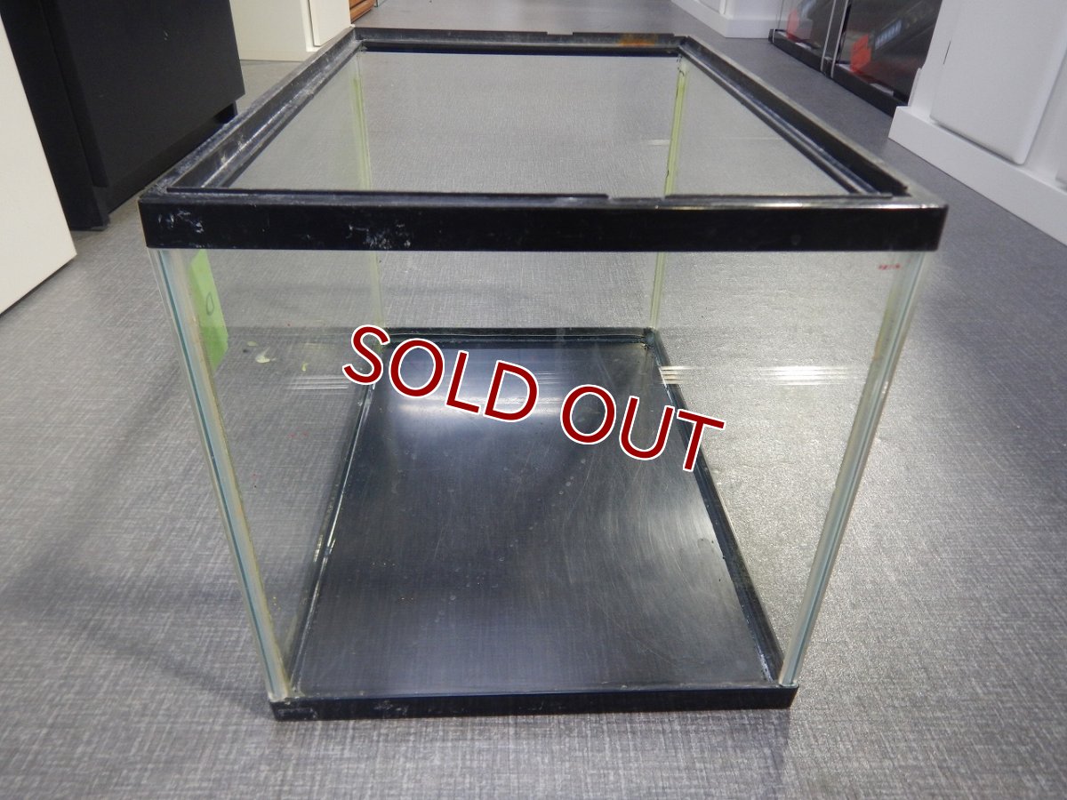 画像2: 【リユース品】【水槽】W45D30H30cm ガラス水槽 管理記号 D店頭受け渡し限定 (2)