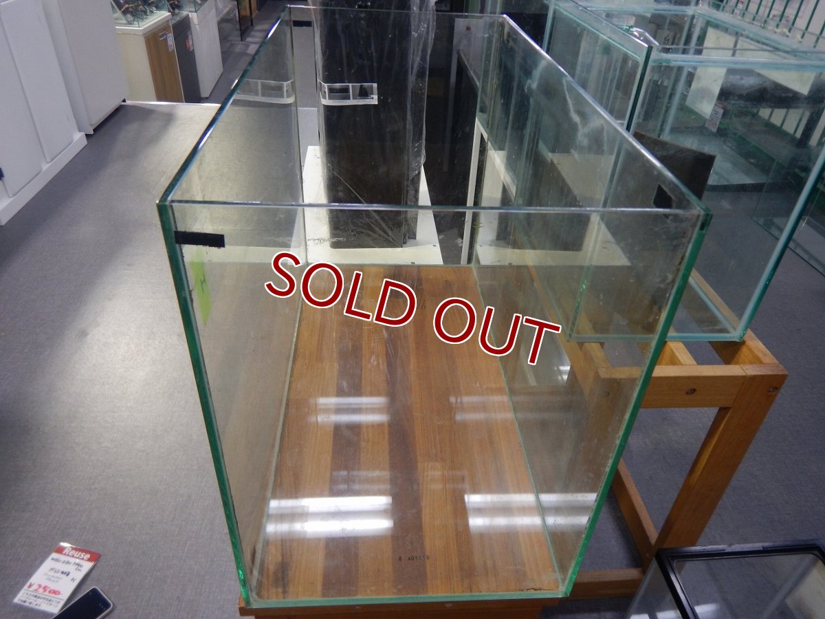 画像2: 【リユース品】【水槽】W60D30H40cm ガラス水槽 管理記号 H店頭受け渡し限定 (2)