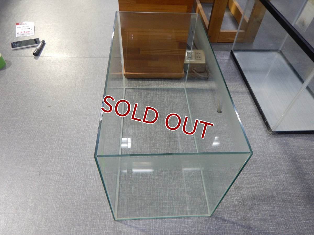 画像2: 【リユース品】【水槽】W60D30H36cm ガラス水槽 管理記号 I店頭受け渡し限定 (2)