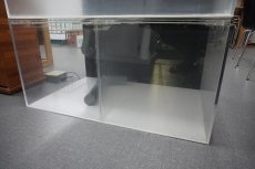画像1: 【リユース品】【水槽】W90D60H45cm アクリルオーバーフロー水槽（2室）店頭受け渡し限定 (1)
