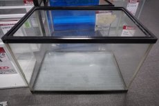 画像1: 【リユース品】【水槽】ガラス水槽 W45×D30×H30店頭受け渡し限定 (1)