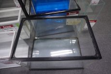 画像2: 【リユース品】【水槽】ガラス水槽 W45×D30×H30店頭受け渡し限定 (2)