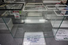画像1: 【毎月1日〜7日は中古品30%OFFクーポン(reuse30)対象商品】【リユース品】【水槽】GEX aquarista GLASS 600 60×30×36店頭受け渡し限定 (1)