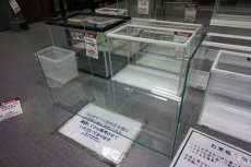 画像2: 【毎月1日〜7日は中古品30%OFFクーポン(reuse30)対象商品】【リユース品】【水槽】GEX aquarista GLASS 600 60×30×36店頭受け渡し限定 (2)