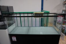 画像2: 【リユース品】【水槽】フレーム水槽 1200×450×450店頭受け渡し限定 (2)