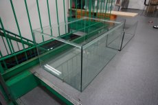 画像2: 【リユース品】【水槽】90×60×45H フレームレス水槽店頭受け渡し限定 (2)