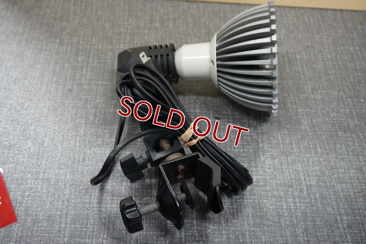 画像2: 【リユース品】【LEDライト】スポットLED（ソケット付き）赤と青色（発送可能） (2)