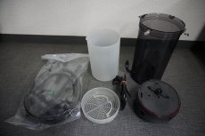 画像4: 【毎月1日〜7日は中古品30%OFFクーポン(reuse30)対象商品】【リユース品】【フィルター】エーハイム クラシック 2213 グレーカラー（パーツほぼ揃っています）（発送可能） (4)