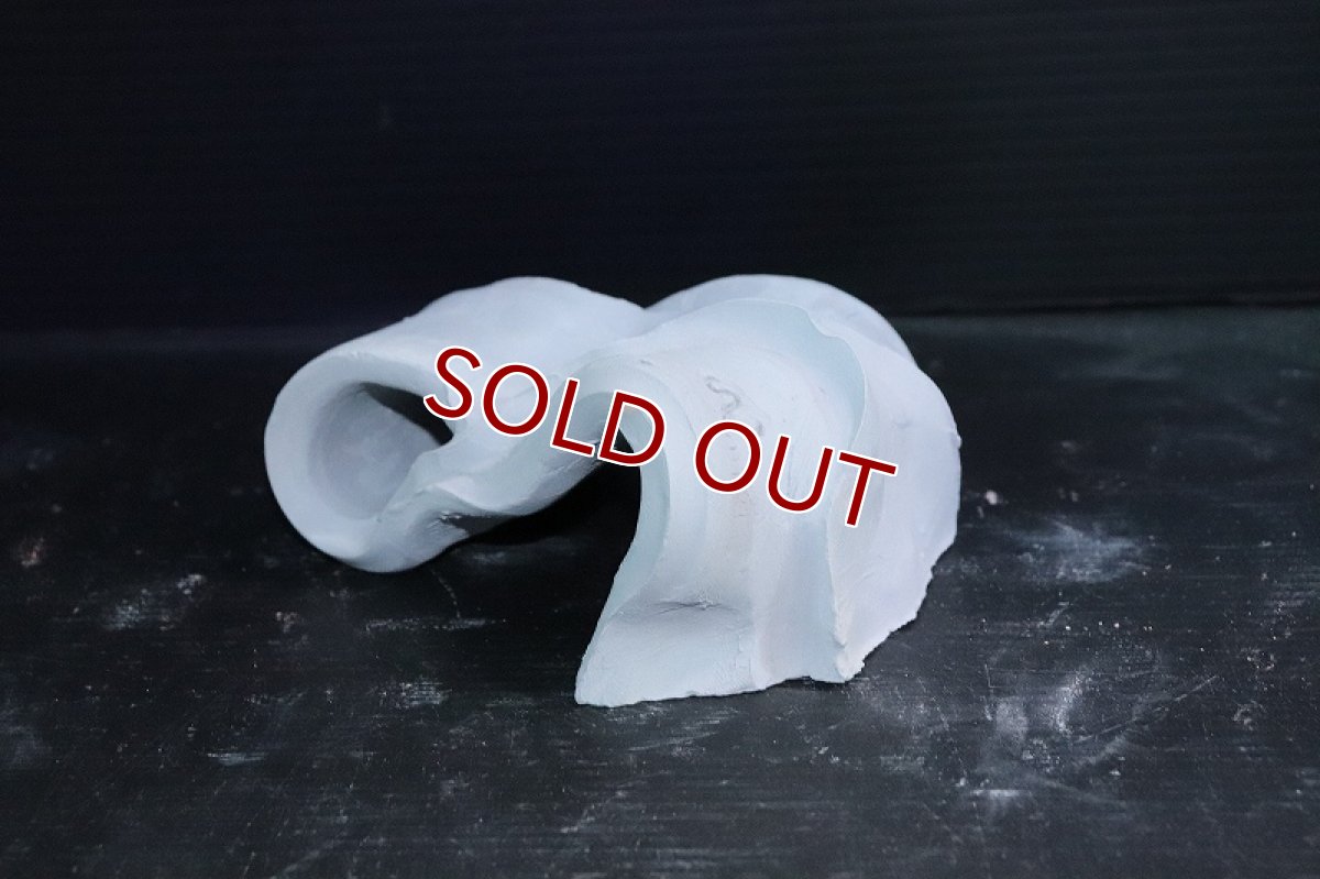 画像4: 【熱帯魚 シェルター】シェルタクラフタ グレータイプ 勾玉 シェルター【1個 サンプル画像】(淡水) (4)